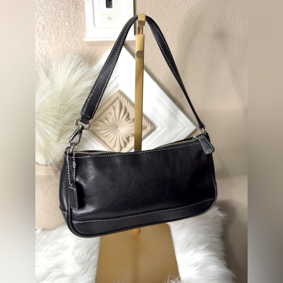 Coach Handbags - Coach Black Leather Shoulder Bag